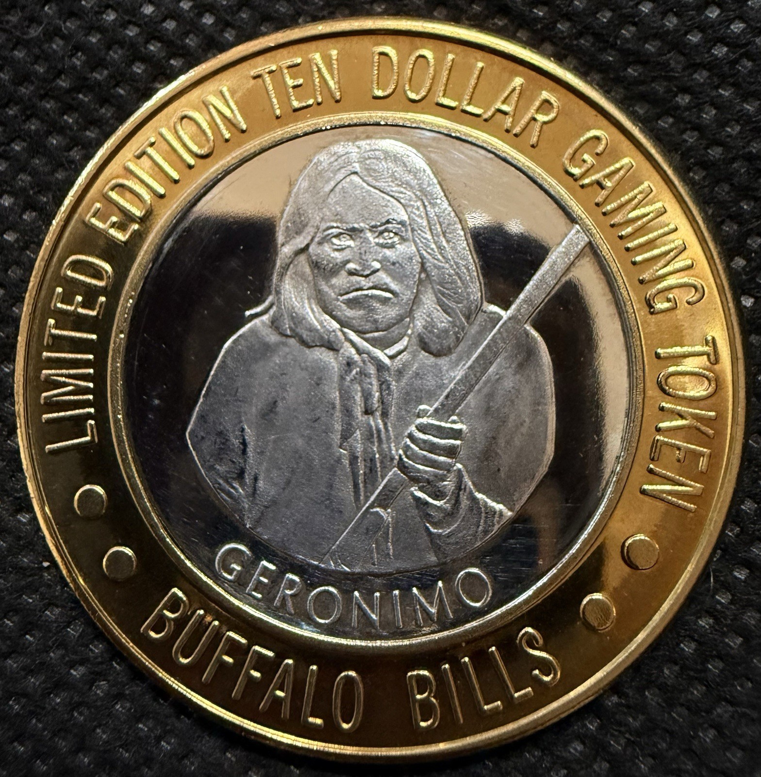 CHIEF GERONIMO BUFFALO BILLS CASINO RARE Limited Edition 999% .6 Oz Pure Sliver