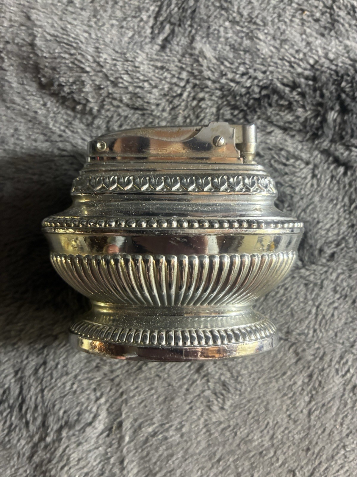 VINTAGE WORKING Ronson Queen Anne Silver Table Lighter   7694/13 Excellent