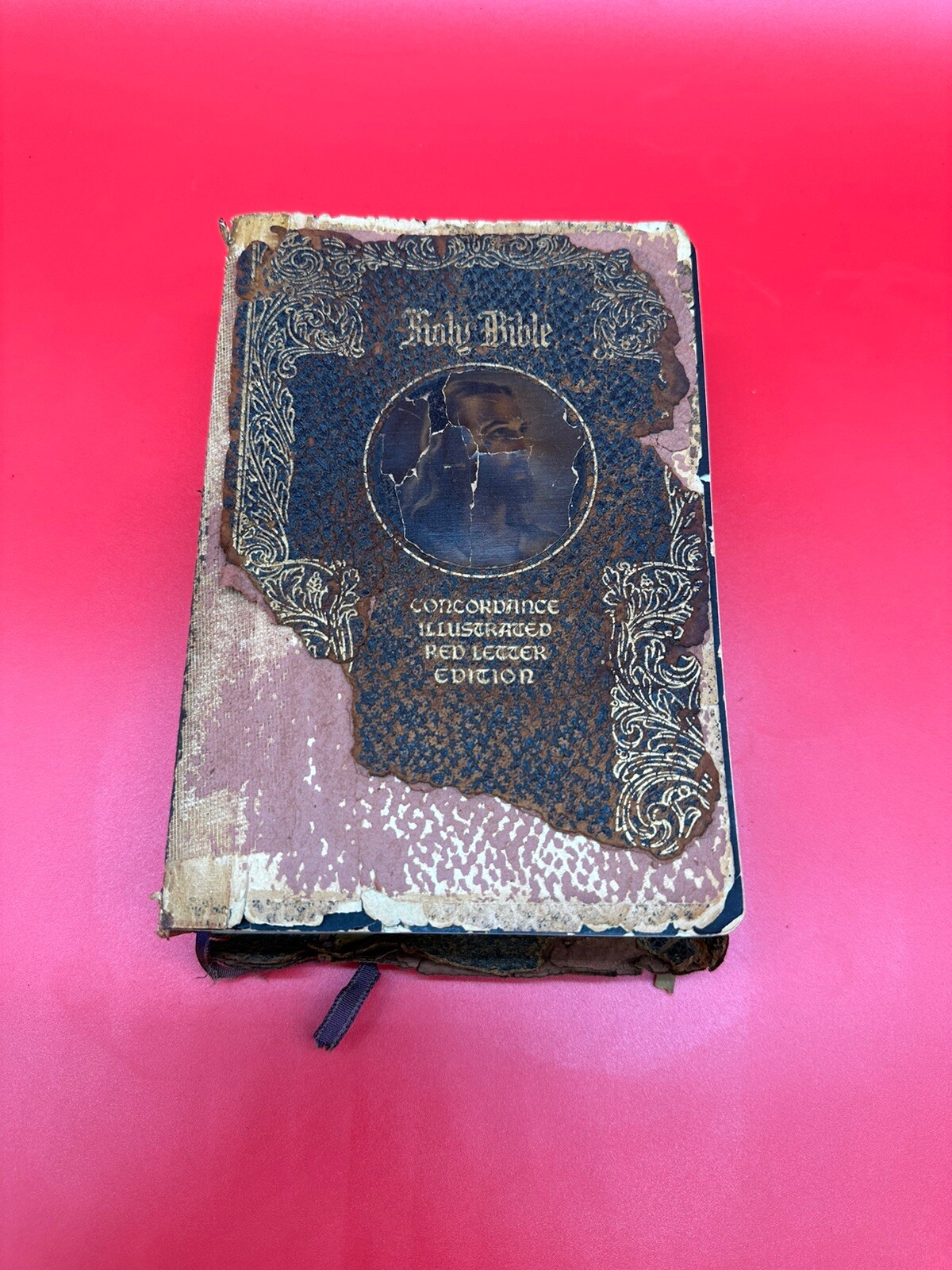 Vintage Antique The Holy Bible