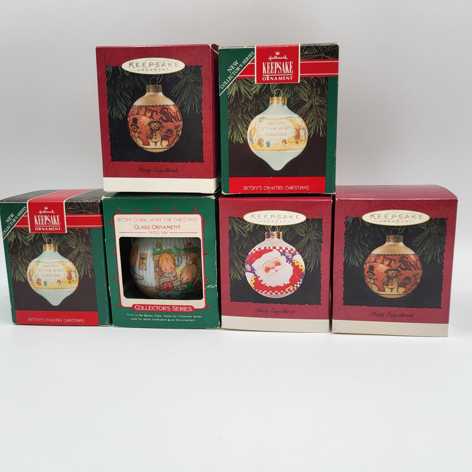 Vintage Christmas Hallmark 1988-1995 Balls Christmas Ball Ornaments  Lot of 6