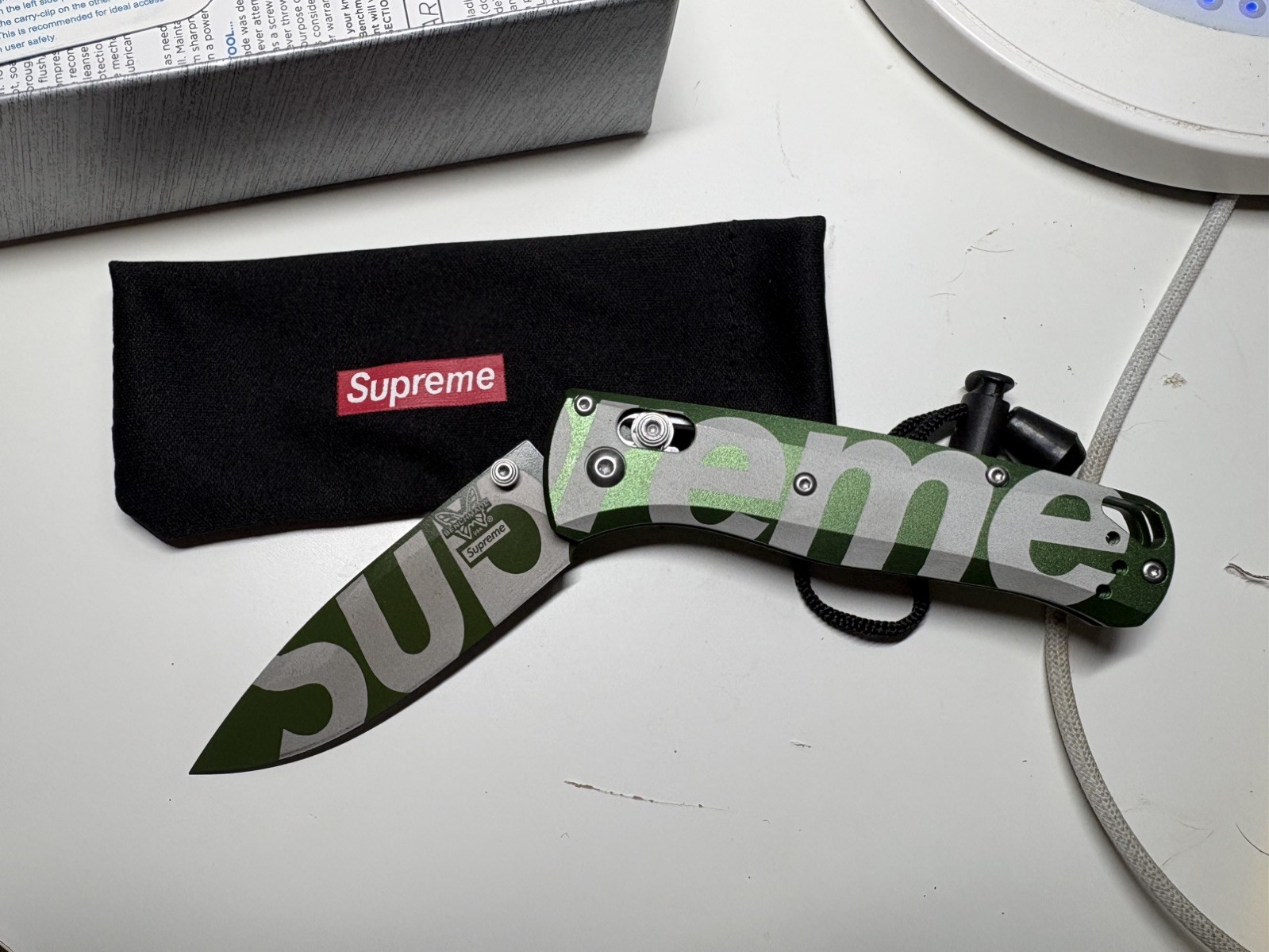 *NEW* Supreme Bugout Green Pocket Knife Beautiful Piece of ART