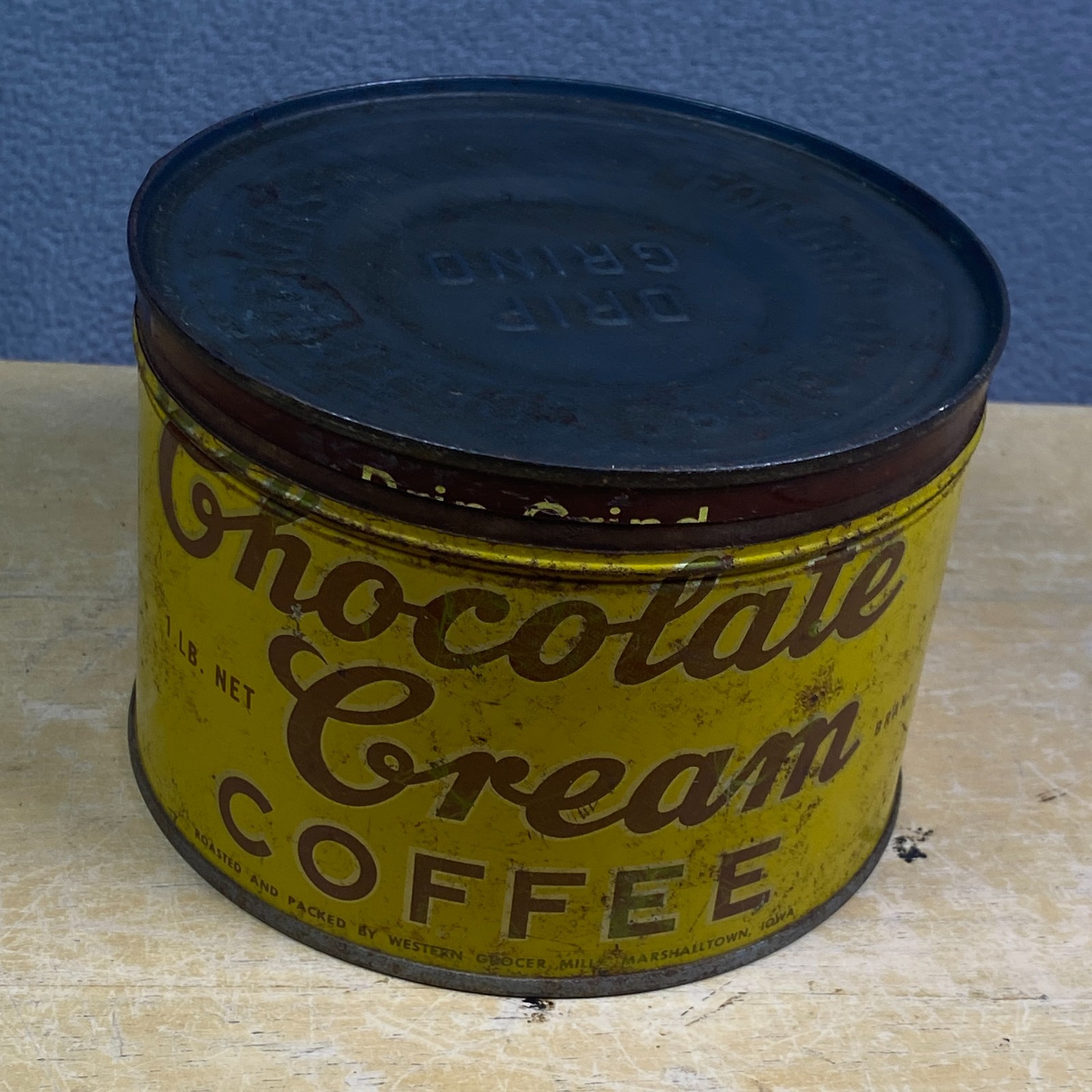 Vintage Chocolate Cream Coffee Tin 1 Lb Western Grocer Mills Marshalltown Iowa