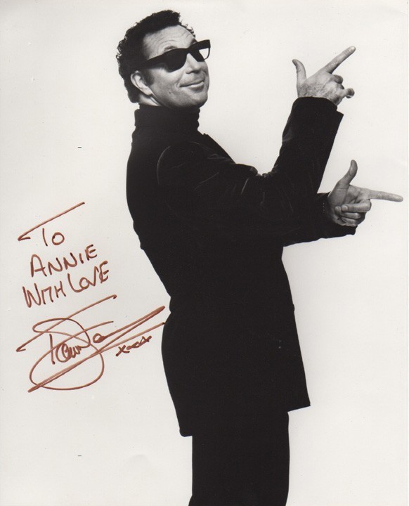 Tom Jones Signed Photo Autograph with COA - pop & soul singer 1960s 1970s 1980s