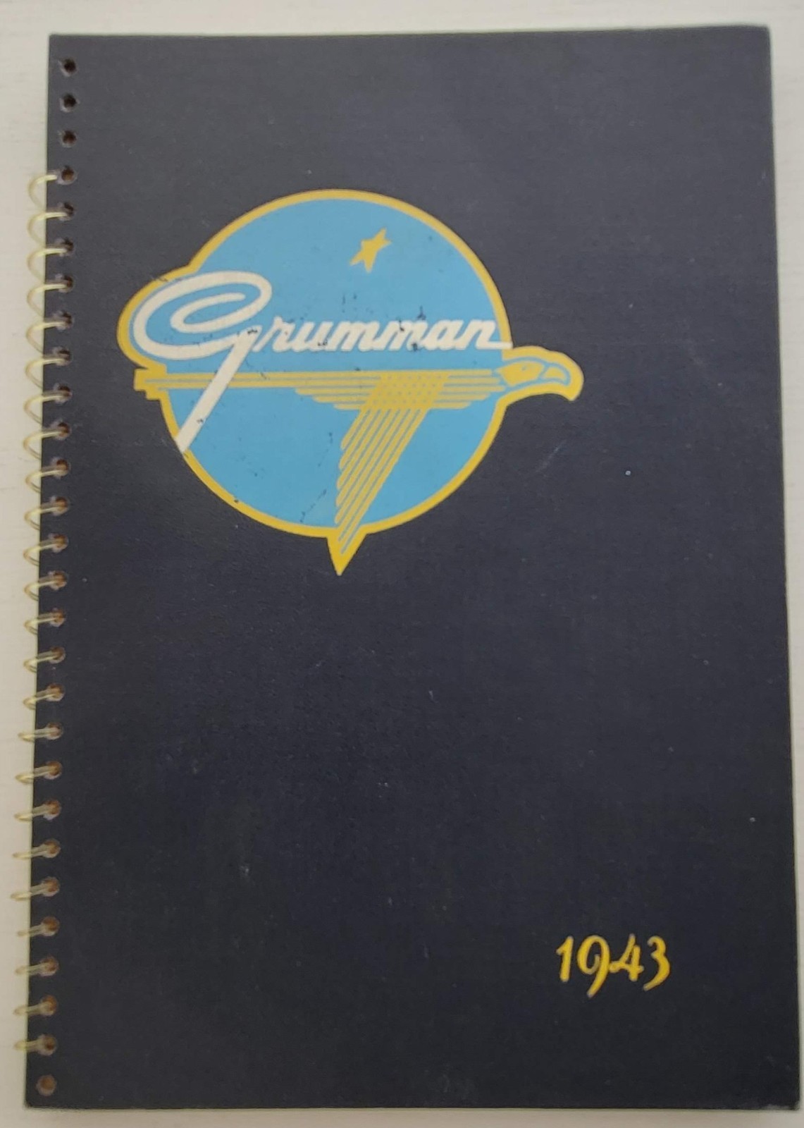 ORIGINAL VINTAGE 1943 WWII GRUMMAN AVIATION AIRCRAFT CALENDAR BOOK