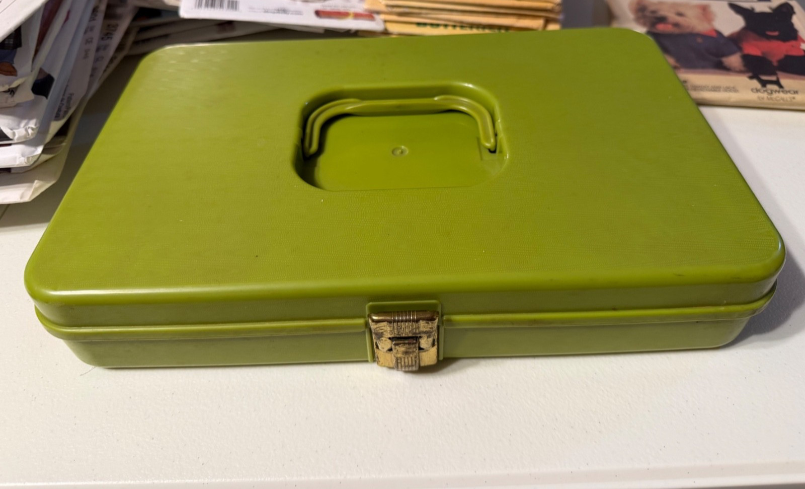 Vintage 1970’s Wil-Hold Wilson Mfg Corp Avocado Sewing Box