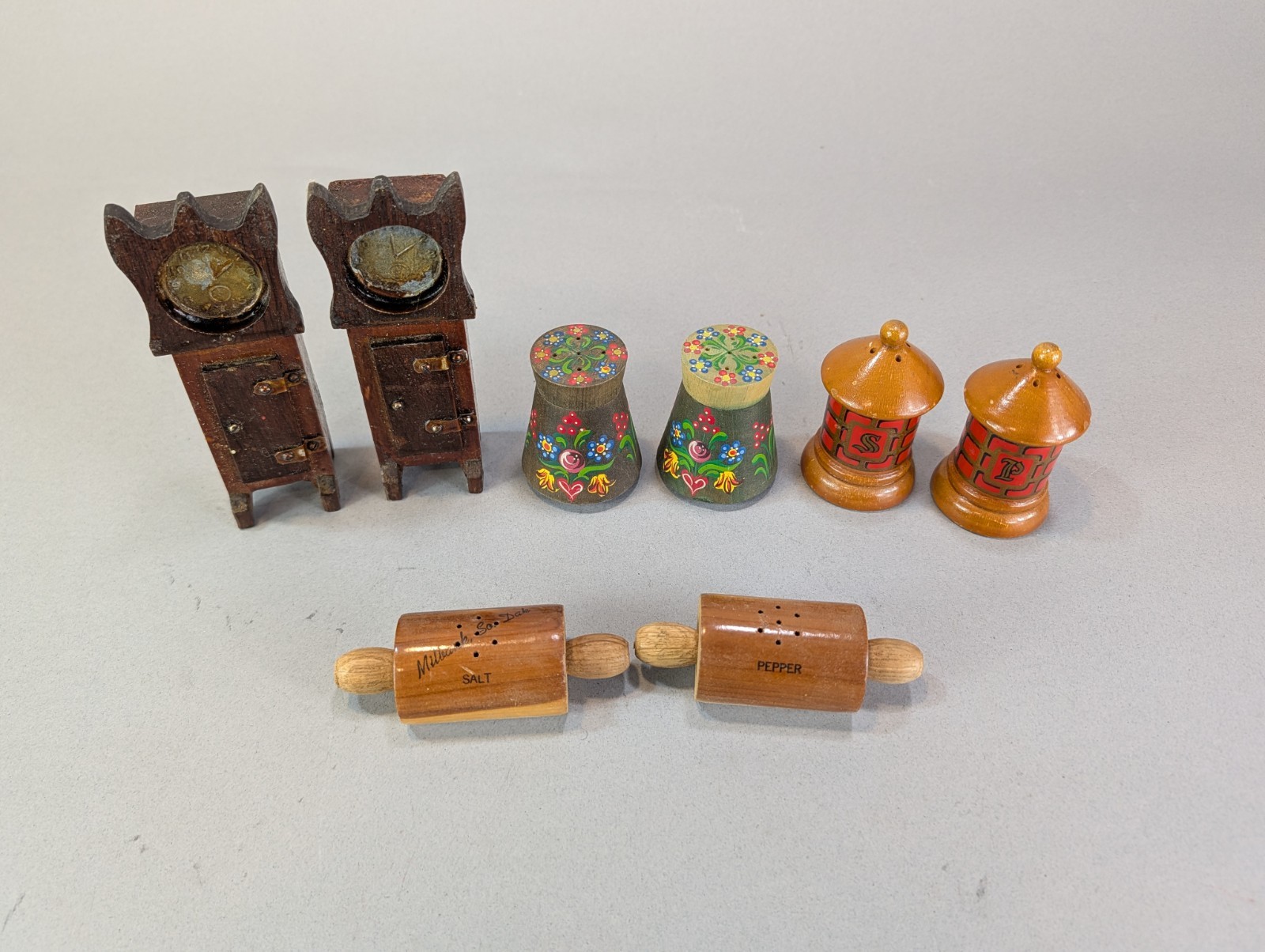Vintage Wood Wooden Salt and Pepper Shakers LOT Grandfather Clock Rolling Pin