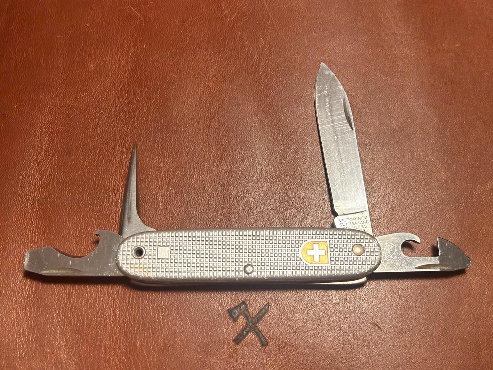 Vintage Victorinox 1983 Soldier Alox Swiss Army Military Knife