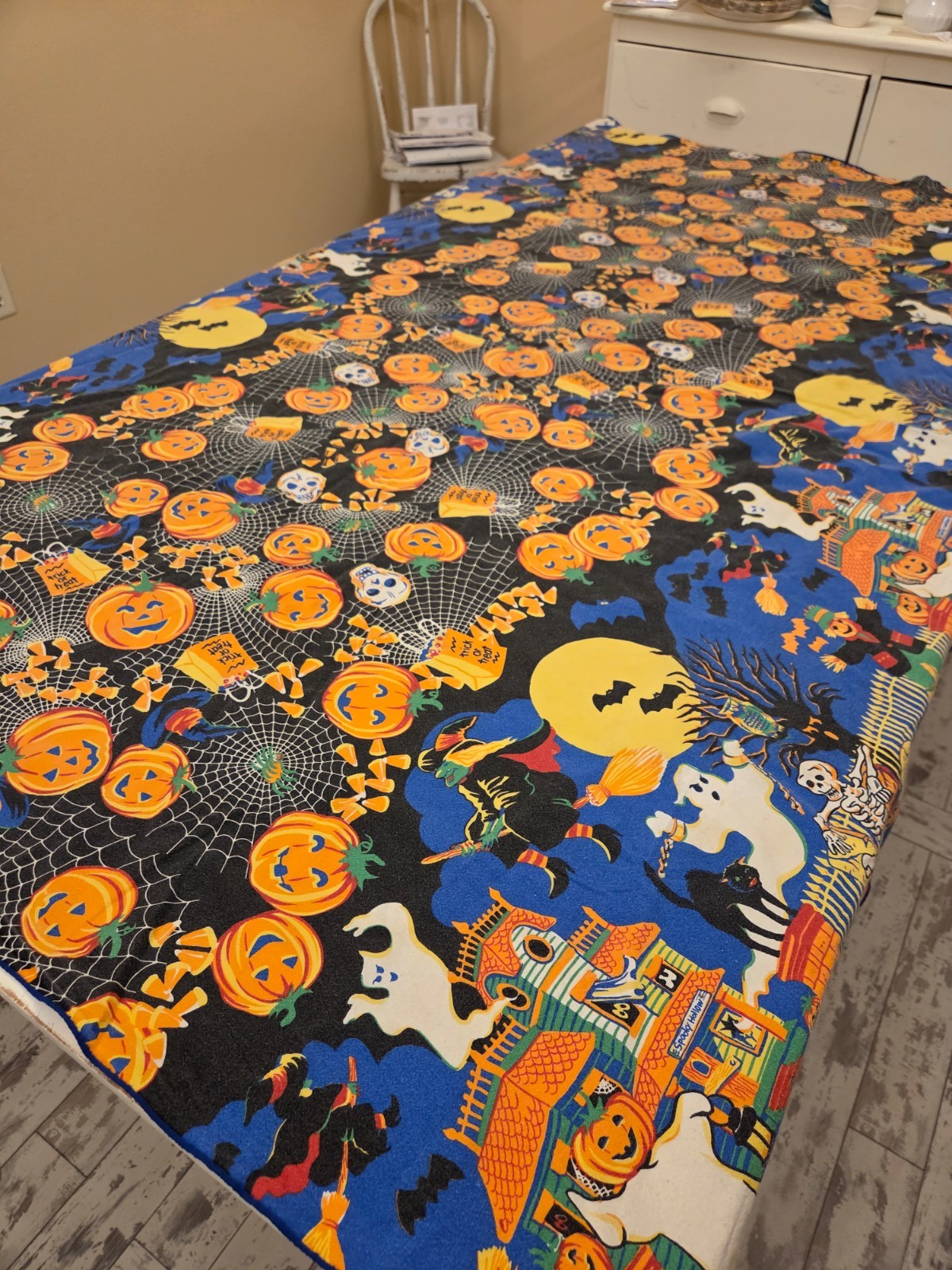 Vintage 1990\'s Novelty Halloween Tablecloth Witch Jack-o-lanterns Black Cats Etc