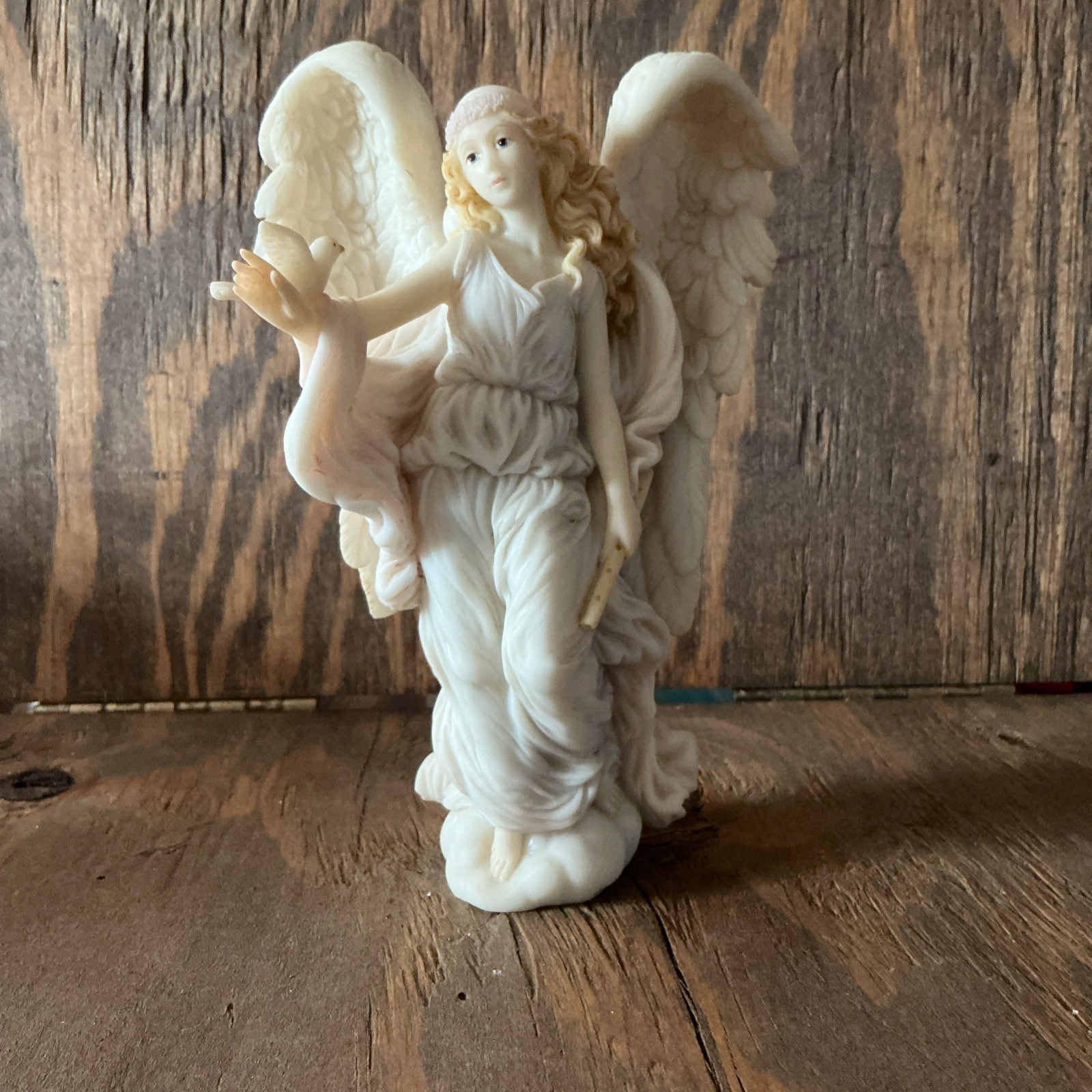 Seraphim Classics Isabel Gentle Spirit Angel Resin Figurine Item 67992
