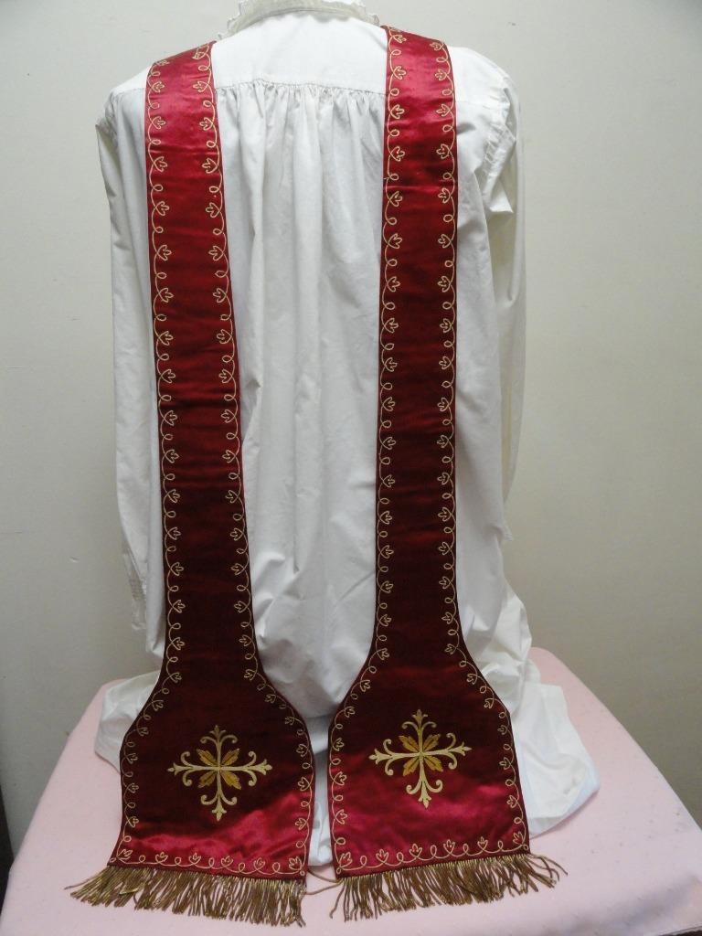 Antique French Catholic Red Silk Stole Cotton & Gold Threads