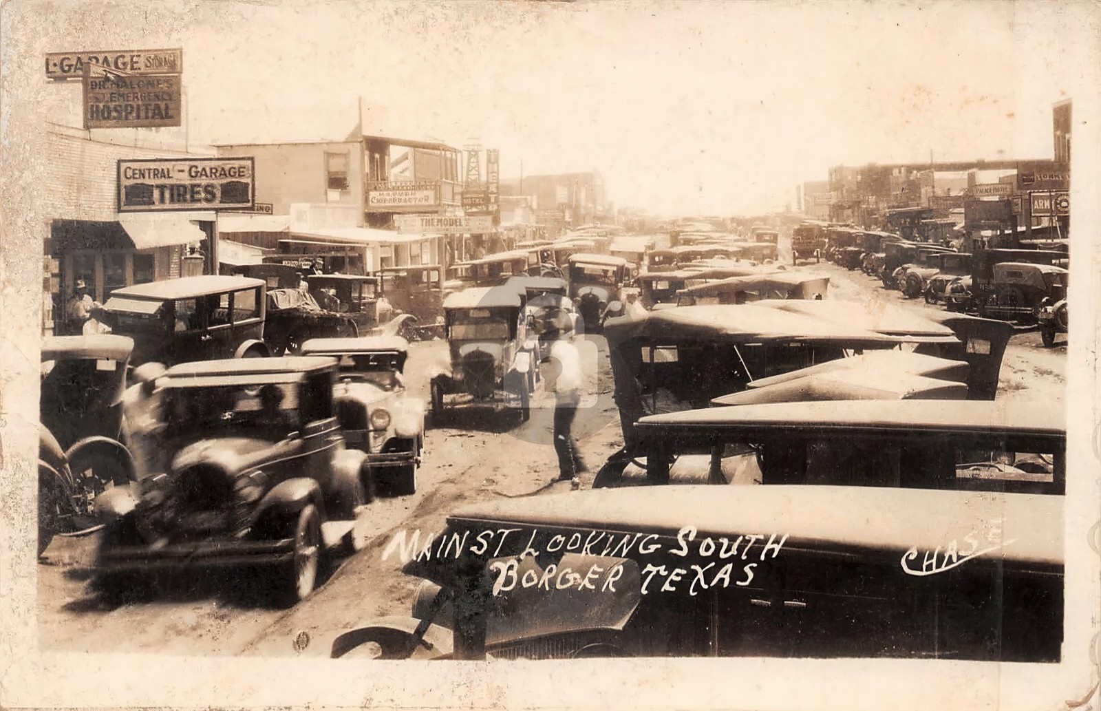 Borger TX Texas Main Street Looking South RPPC Photo Postcard COPY