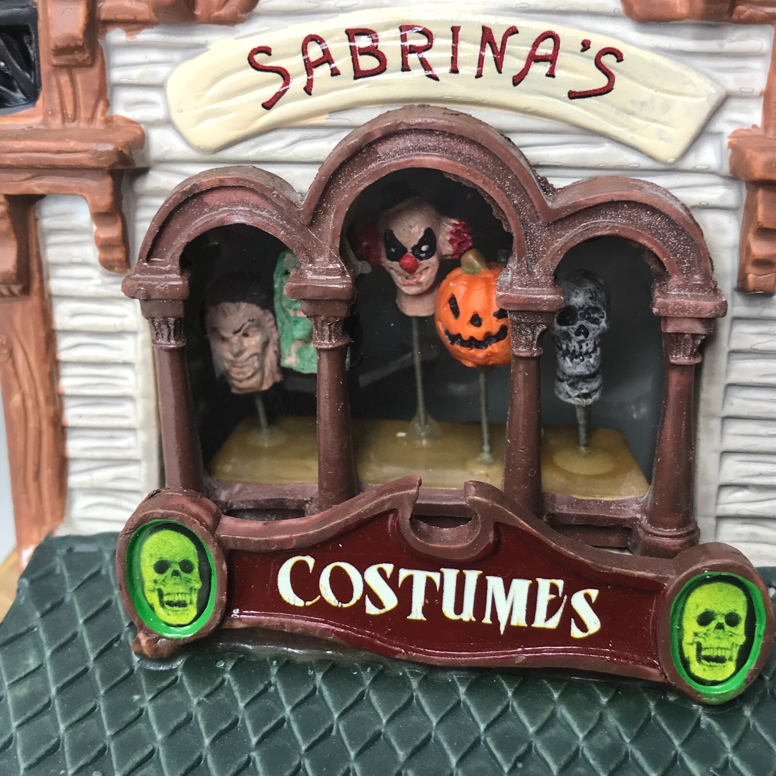 Lemax Spooky Town Sabrina\'s Costume Shop Halloween Decor #65134 Lighted 2016