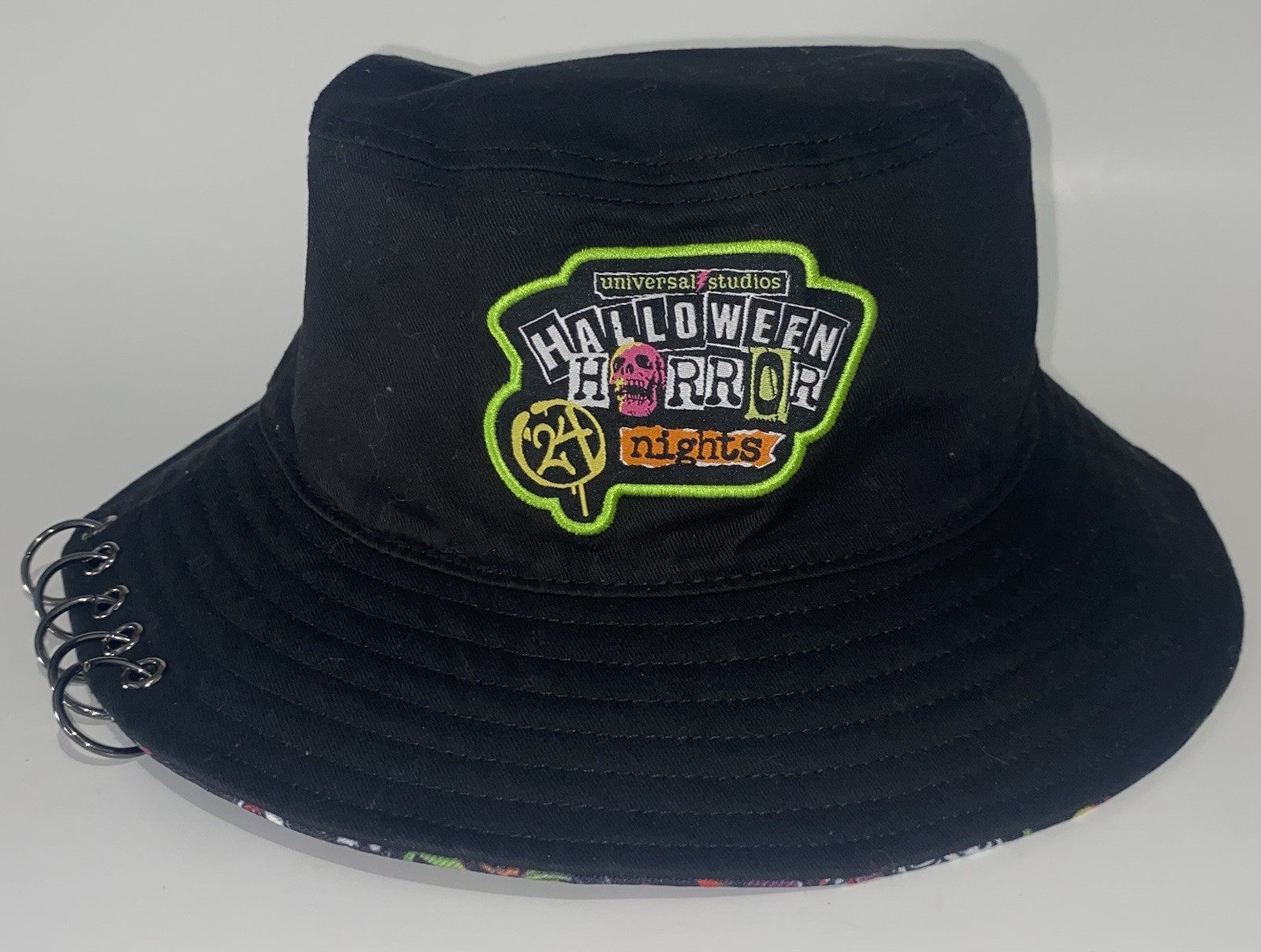 Halloween Horror Nights 2024 Universal Studios Graffiti Reversible Bucket Hat