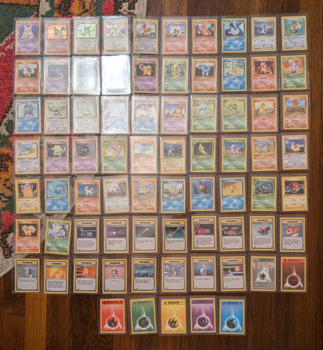 Vintage 1999 Pokemon 1st Edition German Set Almost Complete Master Set Glurak...