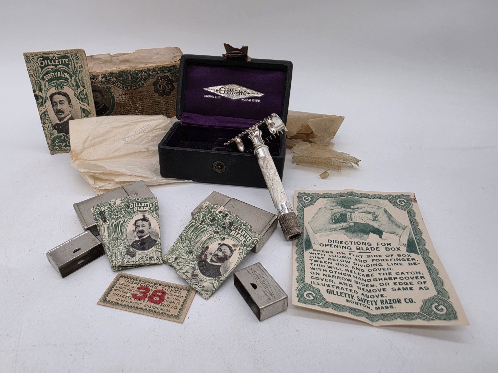 1910 NOS Vintage Gillette Single Ring Set With Original Blades,Instructions