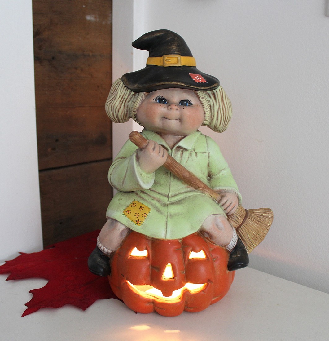 Vintage 80s Ceramic Halloween Witch Lamp, Cabbage Patch Style Witch on Pumpkin
