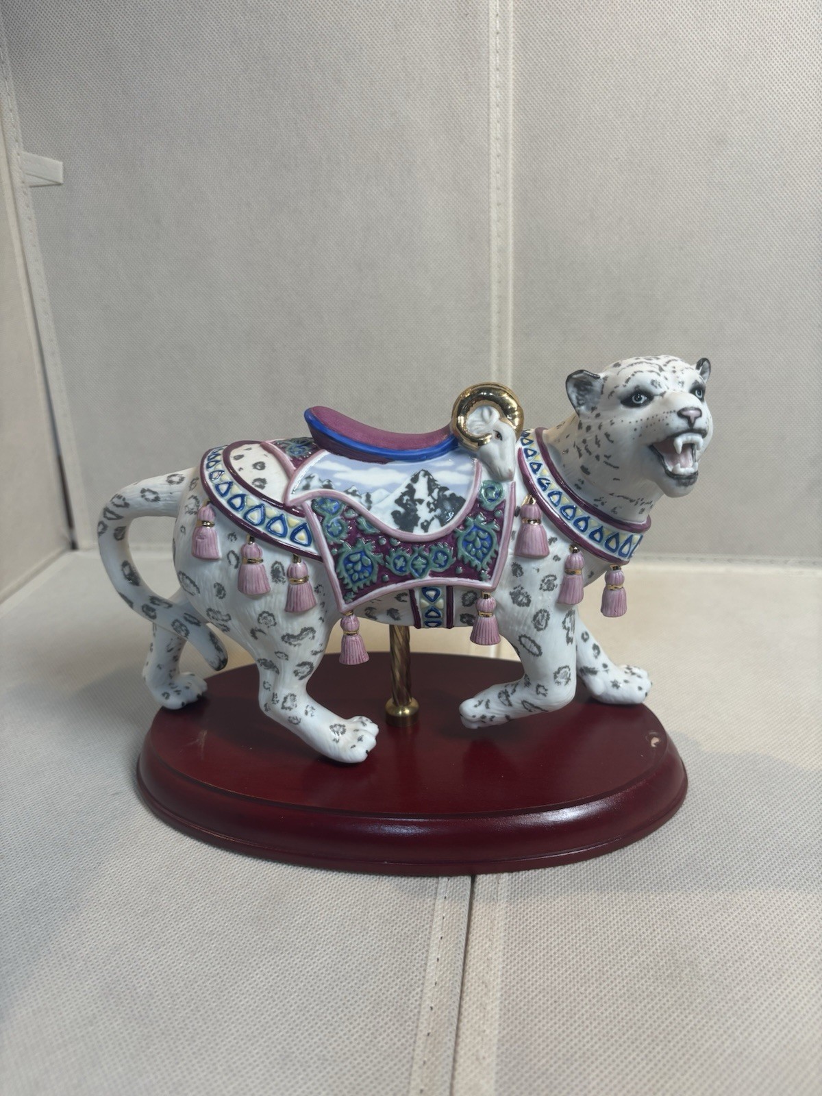 Lenox American by Design Limited Edition Snow Leopard Carousel Figurine