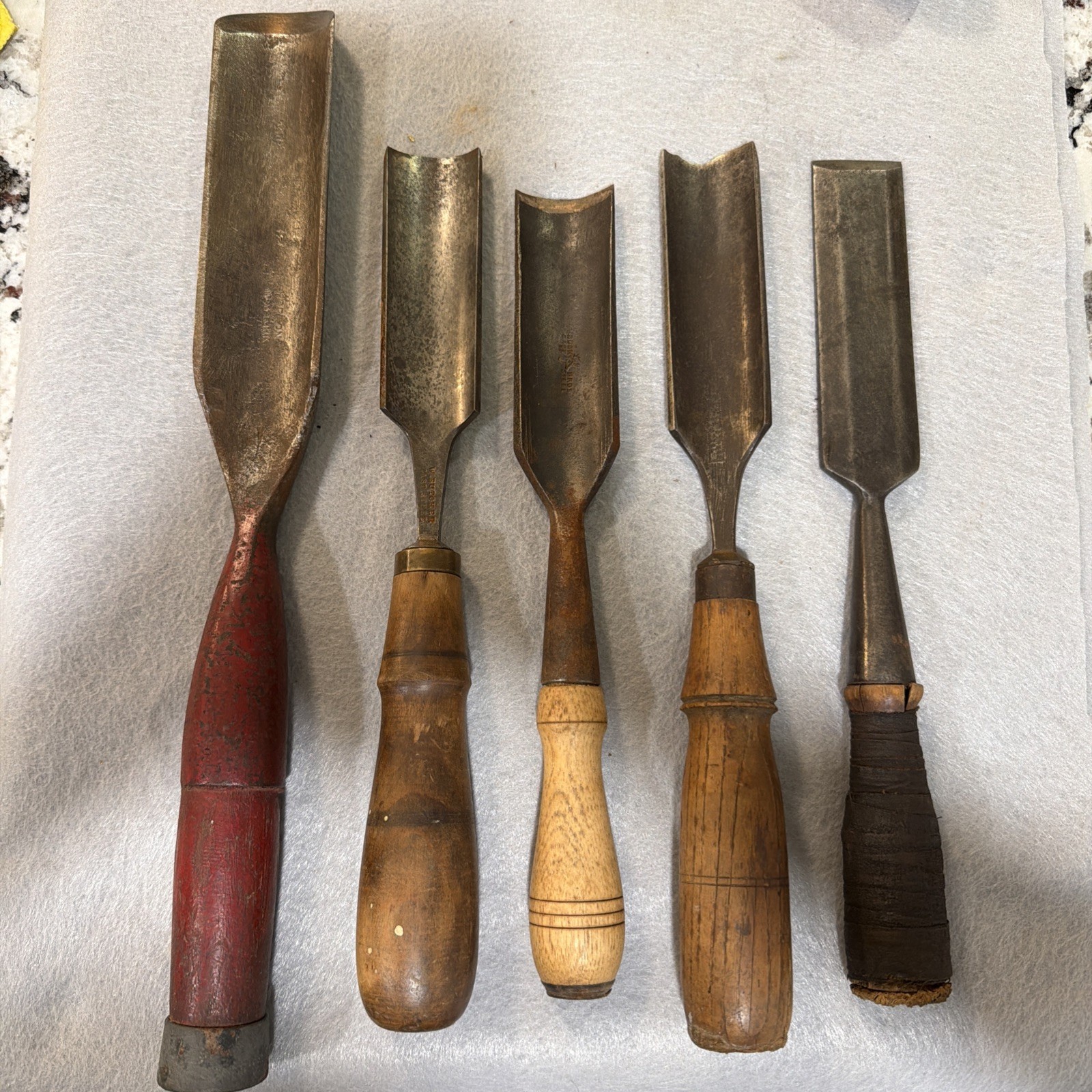 VINTAGE 5 pc BUCK BROS. W. Butcher CHISELS + Others - MADE IN USA