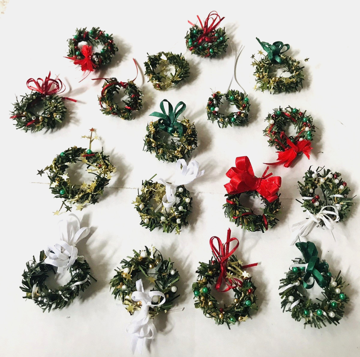 CHRISTMAS MINIATURE WREATHS LOT OF 17 HANDMADE  1 1/4\