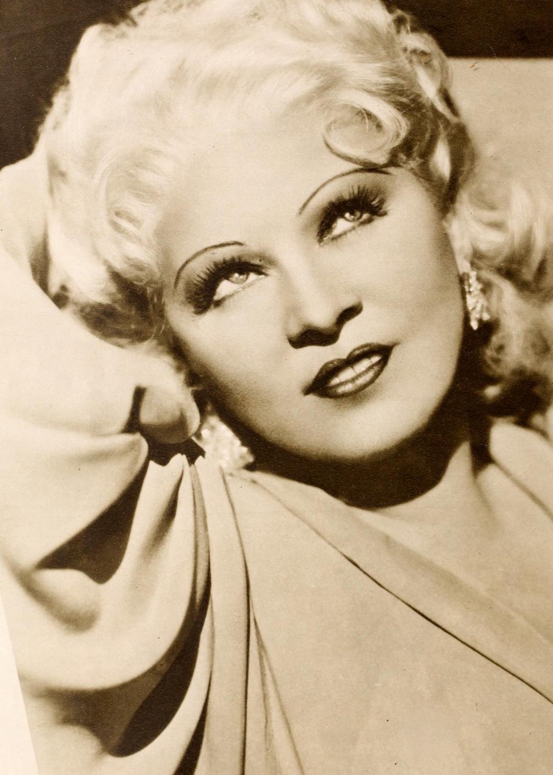 MAE WEST - Movie and Stage Star 1937 - 5 x 7 inch Reprint