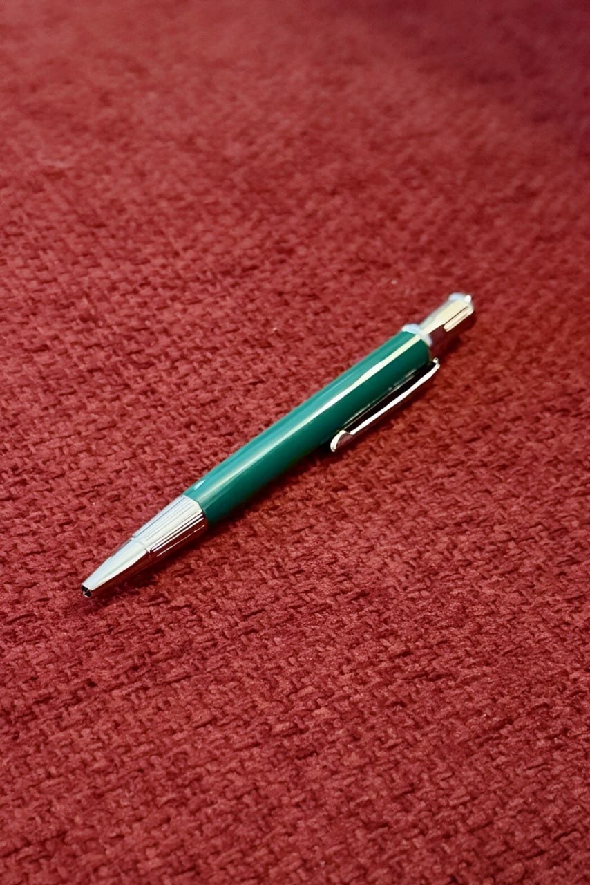 Rolex Submariner Green Oyster Ballpoint Pen Black Ink Luxury Writing Gift Box