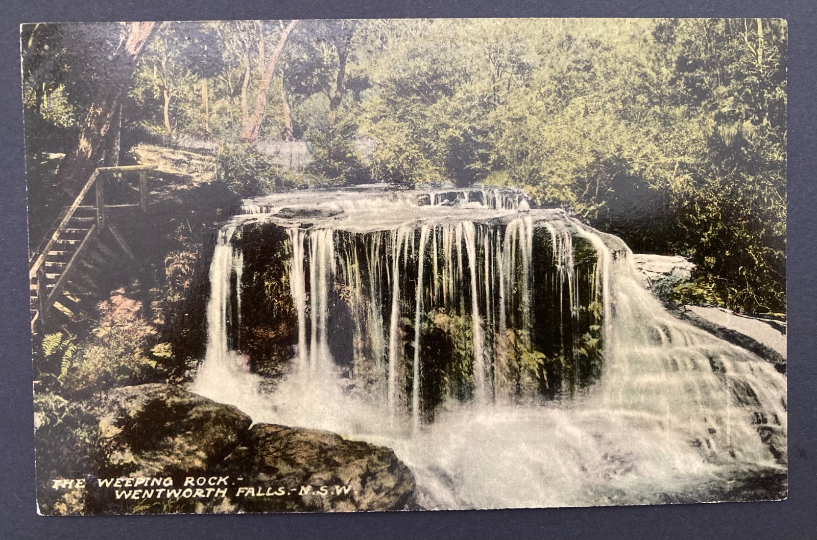 NSW Blue Mountains POSTCARD The Weeping Rock, Wentworth