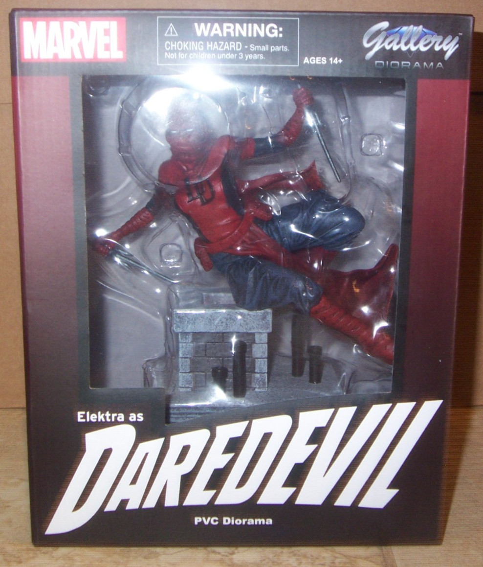 NEW Diamond Select Marvel Elektra as Daredevil 10\