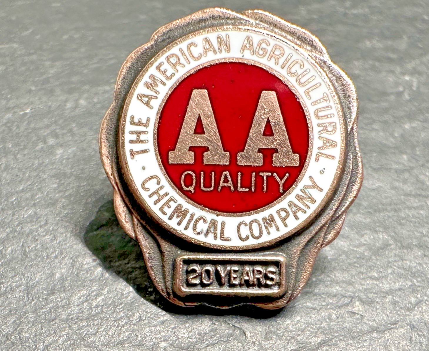 AA QUALITY AMERICAN AGRICULTURAL CHEMICAL CO 20 YEARS EMPLOYEE AWARD PIN G761