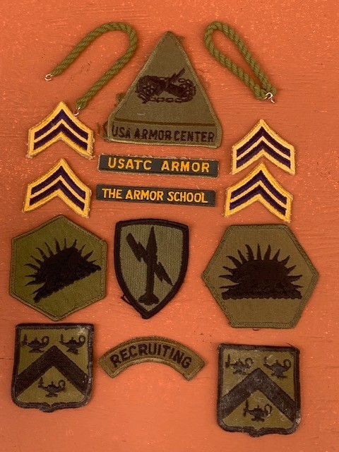 US Military Miscellaneous  Patch Lot Of 13 Plus blousing straps