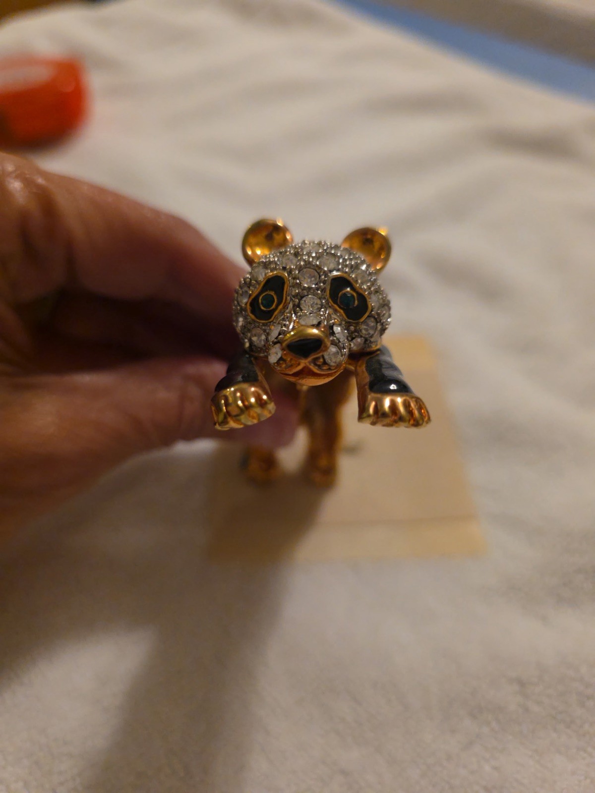 Vintage gold TONE METAL RHINESTONE ENAMELED PANDA BEAR  BROOCH PIN JEWELRY