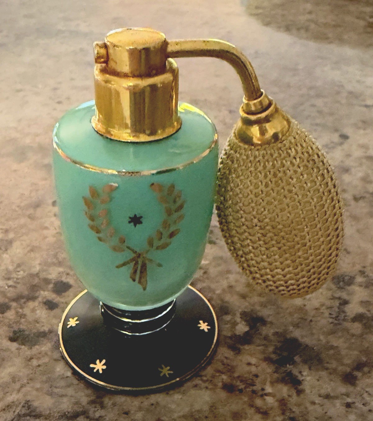 Vintage 1926 DeVilbiss Imperial Jade Glass Perfume Atomizer Art Deco Intact