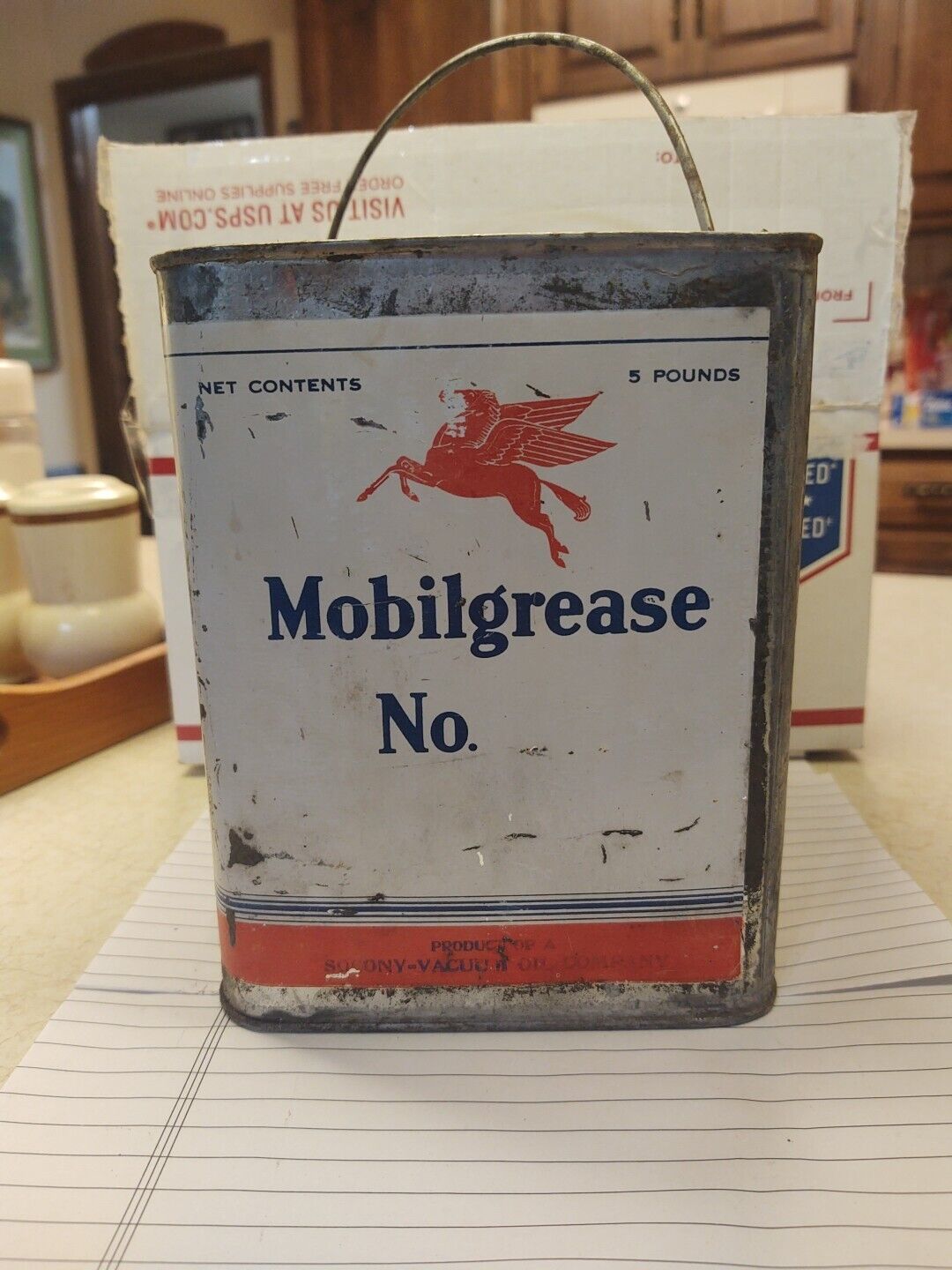 Vintage Mobilgrease Five pound tin can Mobil Grease Pegasus No.    motor oil can