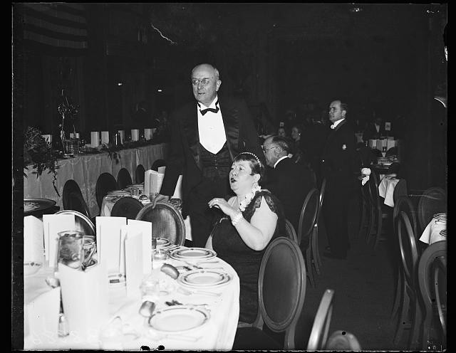 Photo:Cummings S. and Wife Homer 1910s Banquet Dinner Party Portrait
