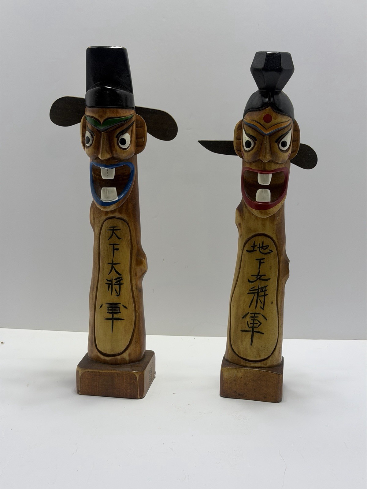 JANGSEUNG KOREAN TOTEM WOOD PAINTED Vtg HAND MADE 13\