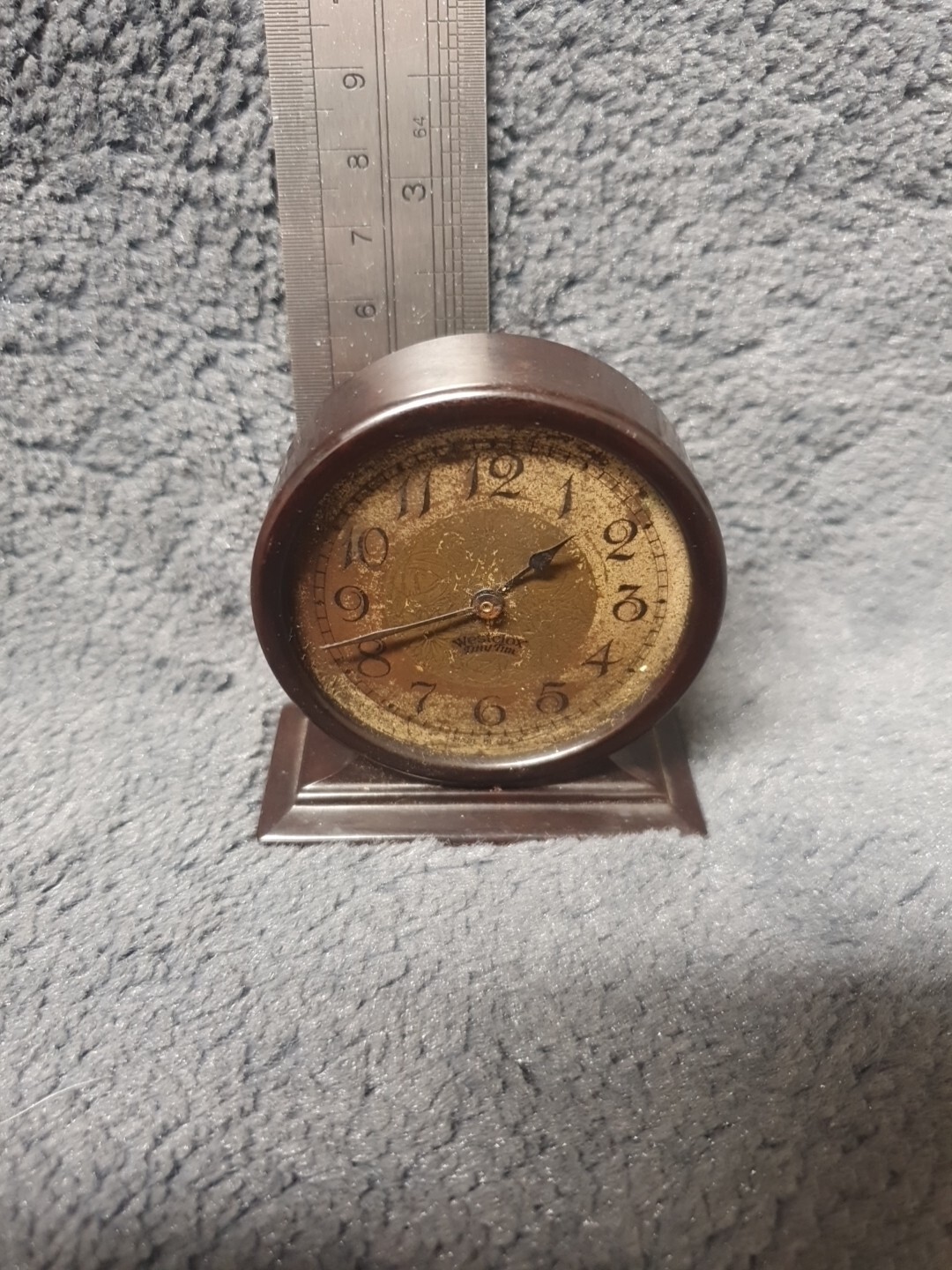 RARE Vintage Westclox Tiny Tim WALNUT Bakelite Clock ca. 1928-1933