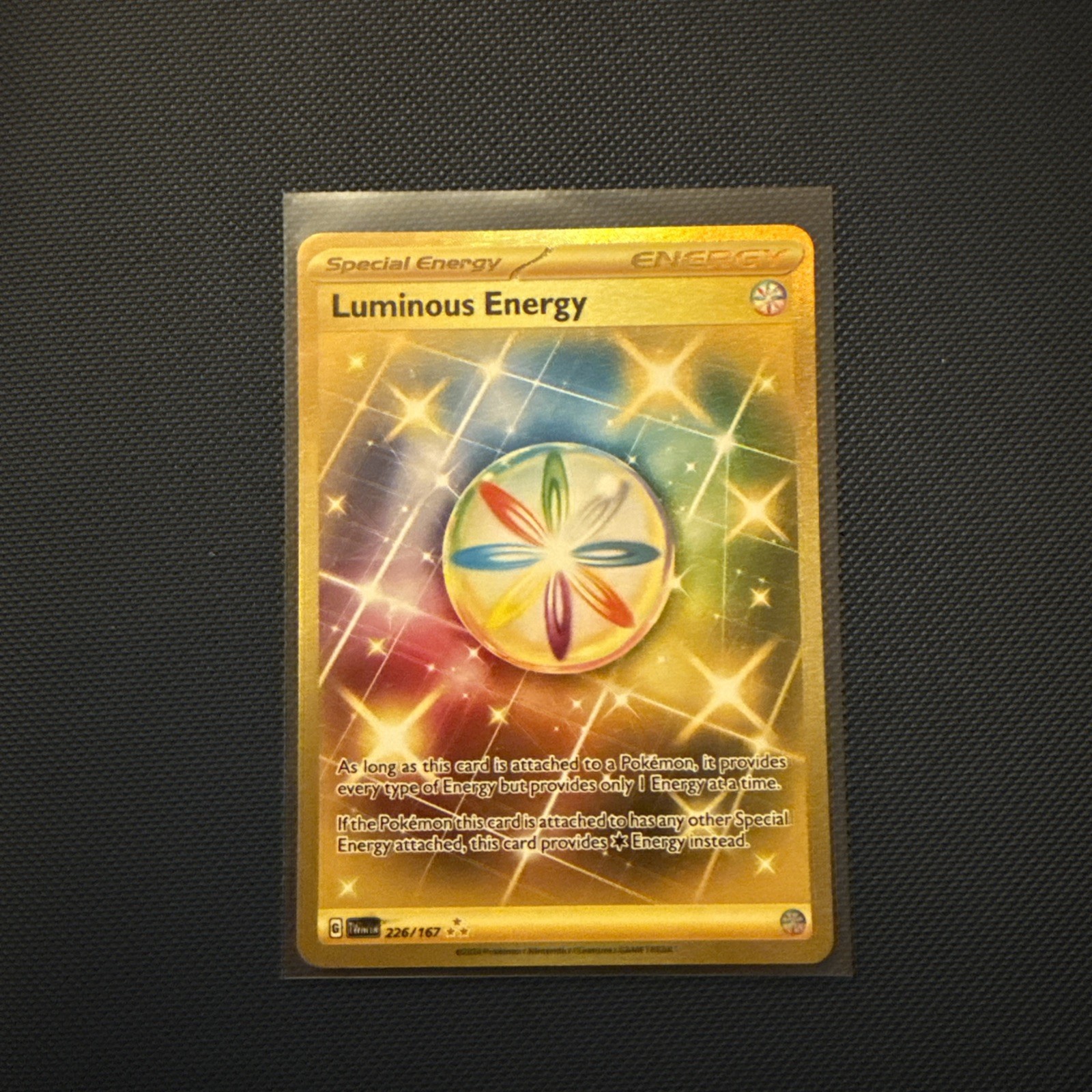 Luminous Energy 226/167 Sv06: Twilight Masquerade Holo