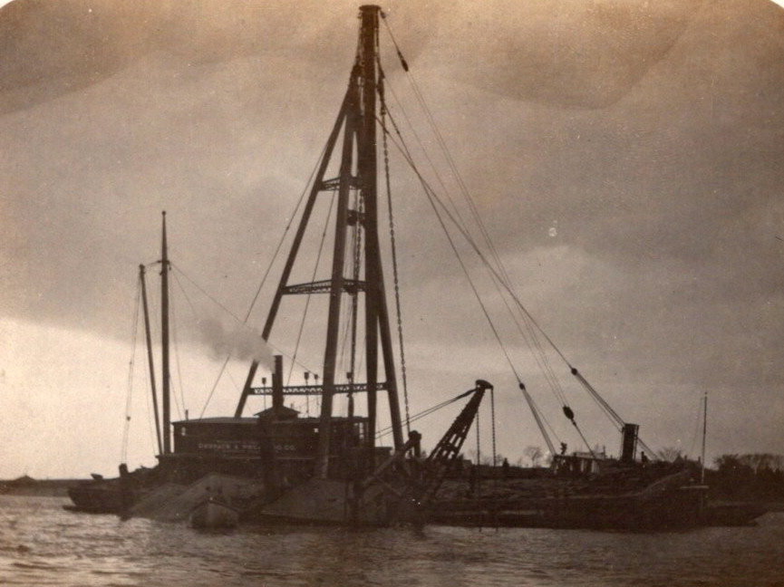 1910 RPPC  Merritt & Chapman  New York  Shipwreck Derrick & Wrecking Co Postcard