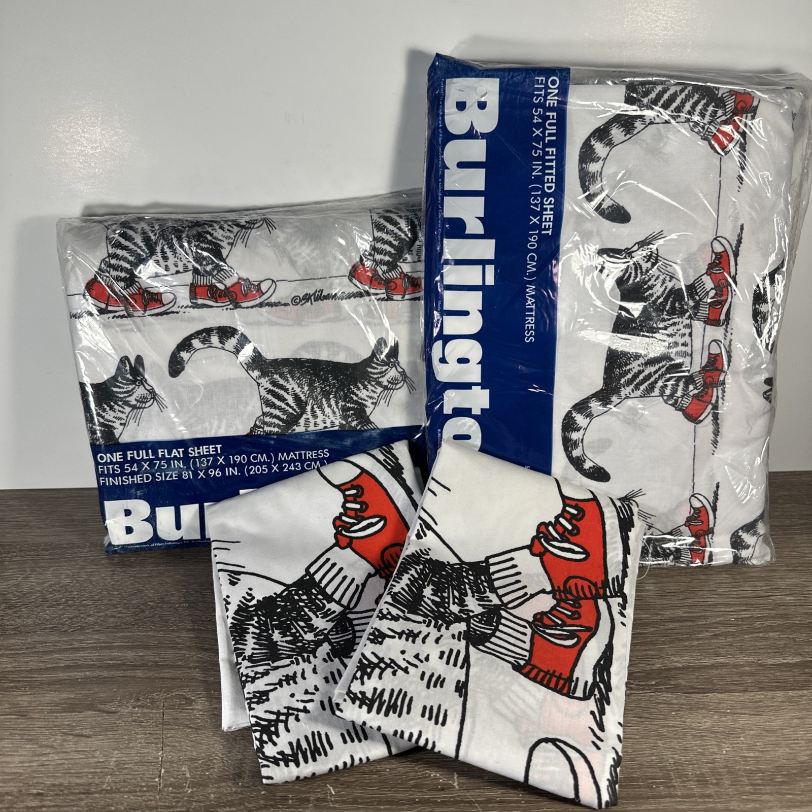 Vintage Burlington KLIBAN CAT Walking w/Red Sneakers 80's Full Sheet Set NOS USA