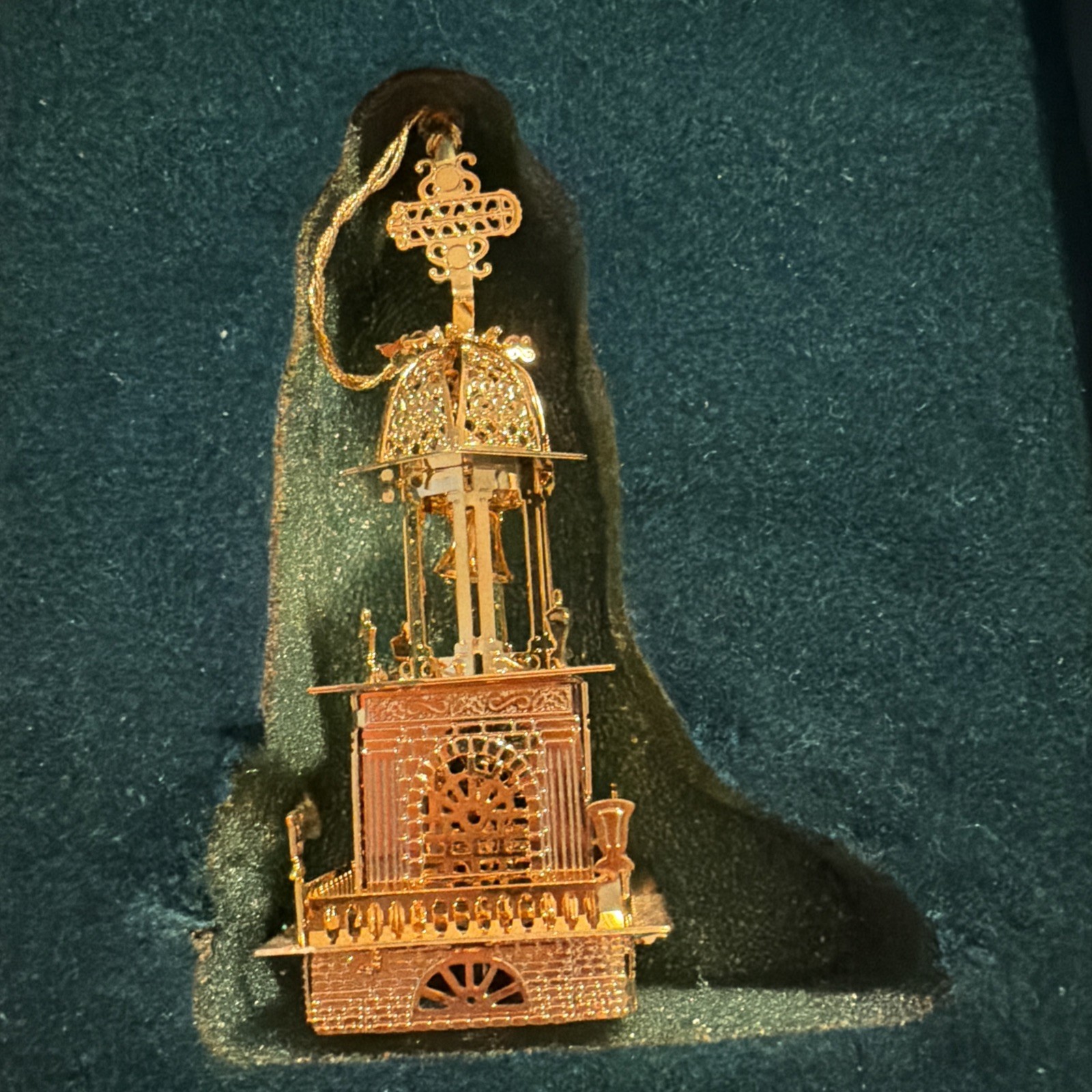 Baldwin USA 24K Gold Plated Brass 2000 Campanile Bell Tower Christmas Ornament