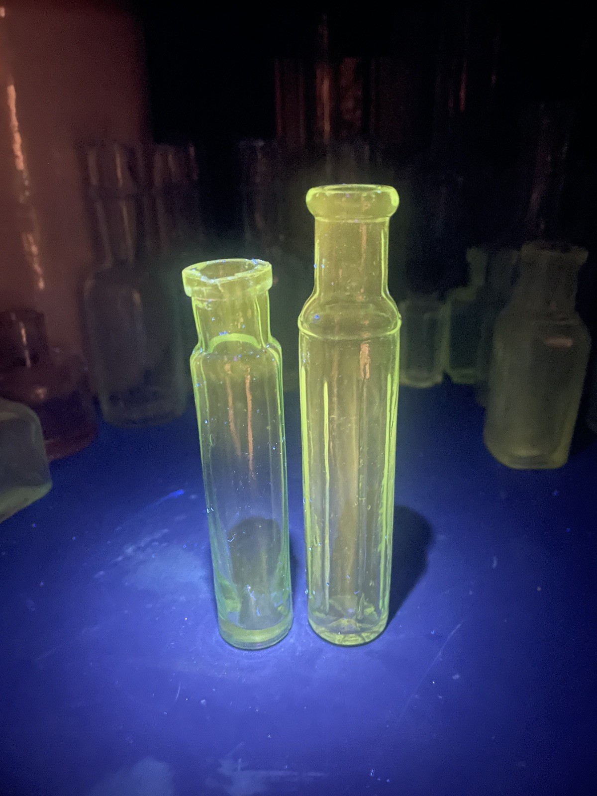 Beautiful Antique UV Glowing Manganese Ribbed Poison Apothecary Vial Bottles