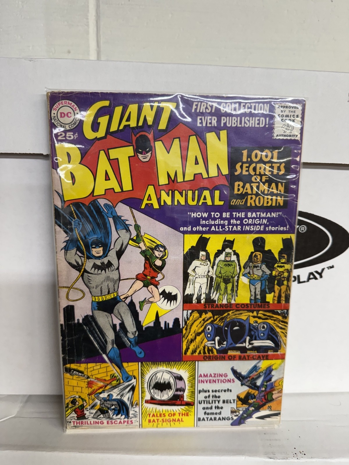 Batman Annual # 1 1961 DC comic book LOOK PICS  WOW - priced to sell