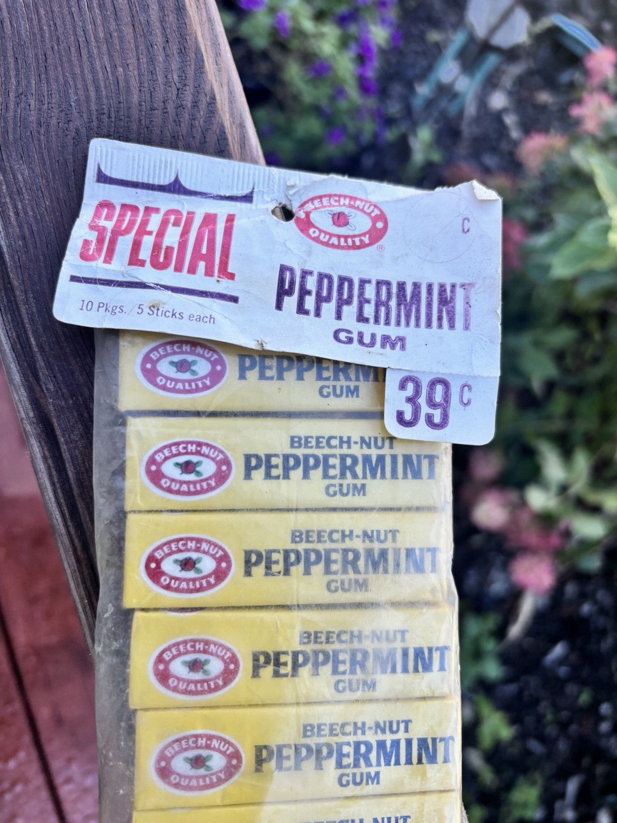 Vintage 1960s Beech-Nut Peppermint Gum Unopened 10 Pack Cellopack Strip 39c NOS