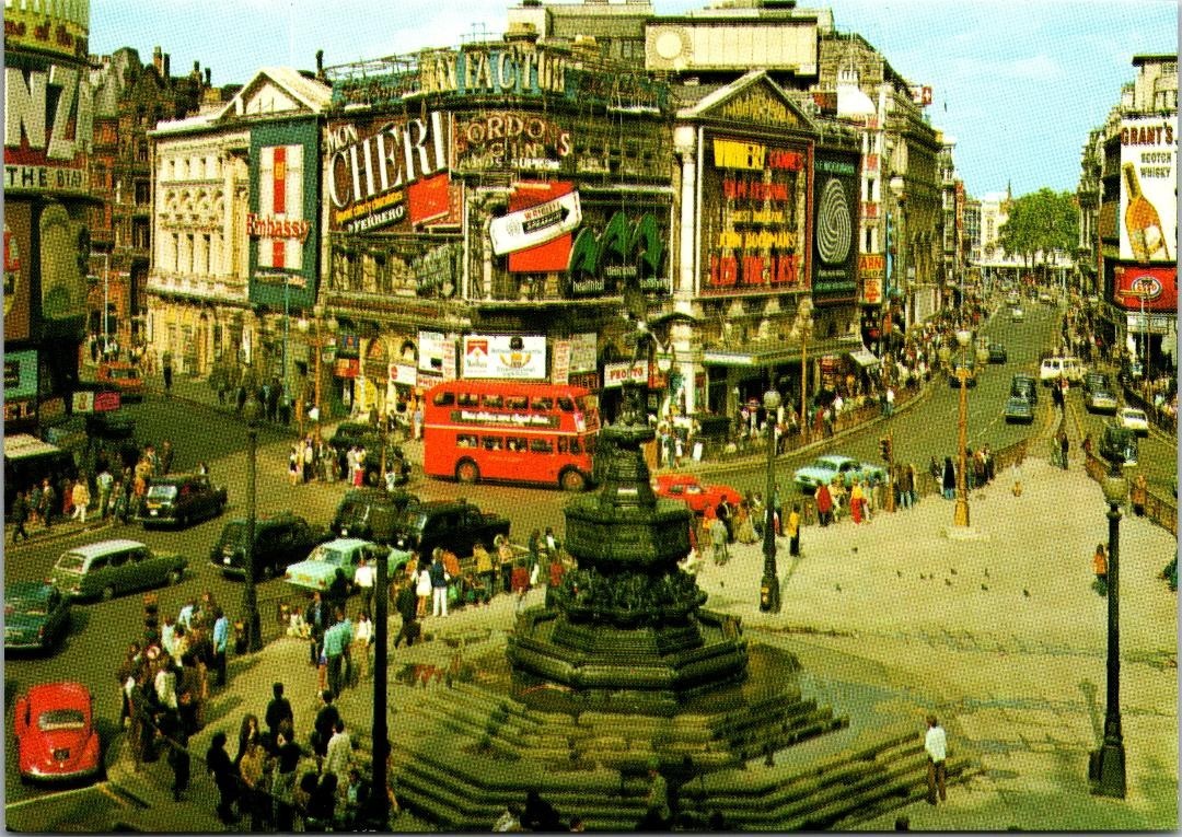 Vintage Piccadilly Circus London England UK Double Decker Bus Postcard
