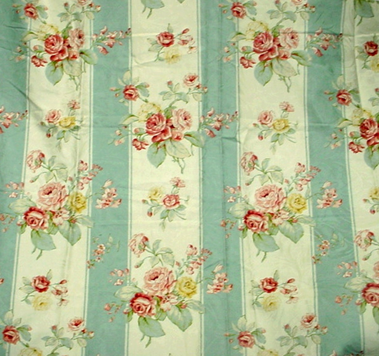 VINTAGE UPHOLSTERY FABRIC RICHLOOM 2003 FLORAL STRIPE PINK BURGUNDY AQUA 54 X 69