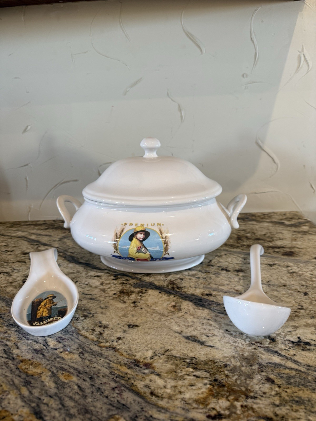 NABISCO 100th Anniversary Vintage Soup Tureen bowl w/lid, ladle, & spoon rest