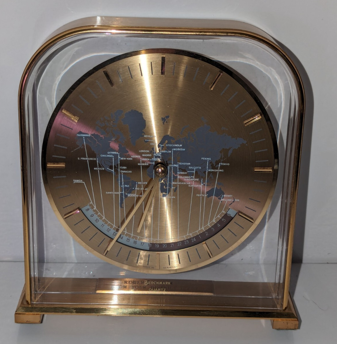 Vintage  Benchmark Quartz  WORLD Clock Brass Mantel Desk  Made in West Germany