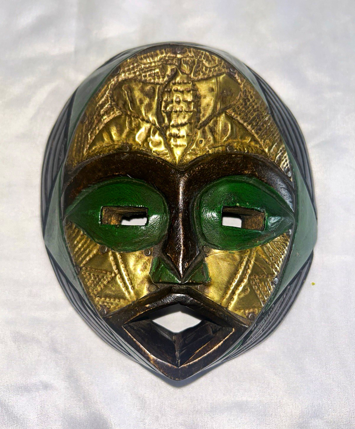 Handmade African Decorative Beaded Face Mask Wall Hanging Black