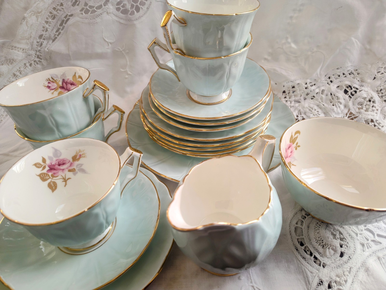 VINTAGE AYNSLEY CROCUS EMBOSSED DUCK EGG & PINK ROSES COFFEE SET 18pcs RARE FIND