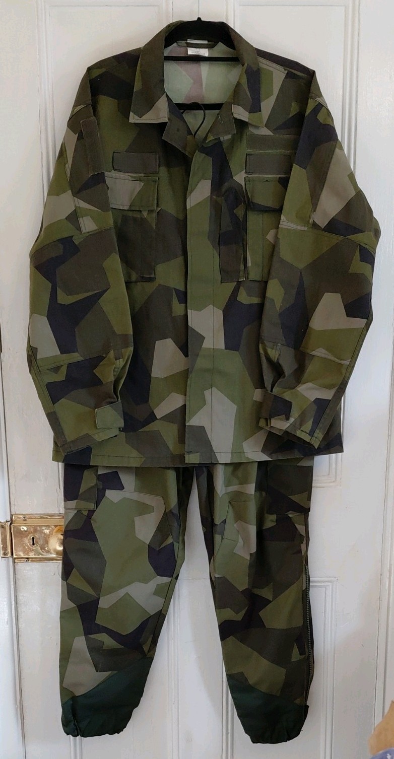 Genuine Vintage Swedish Army M90 Camo Combat Uniform Set, Shirt + Trousers, XL