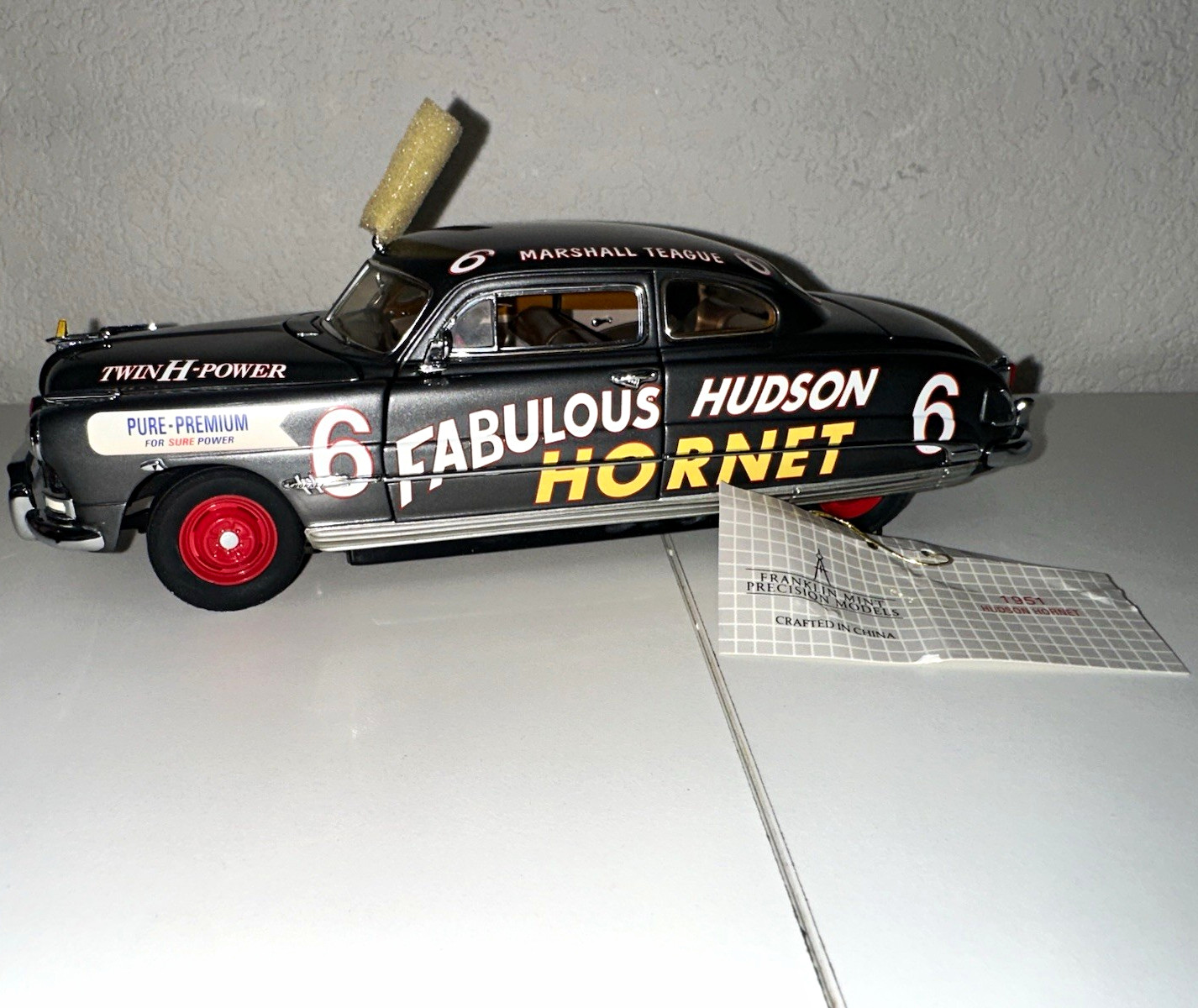 Franklin Mint 1:24 1951 Hudson Hornet Stock Car Marshall Teague #6 Diecast